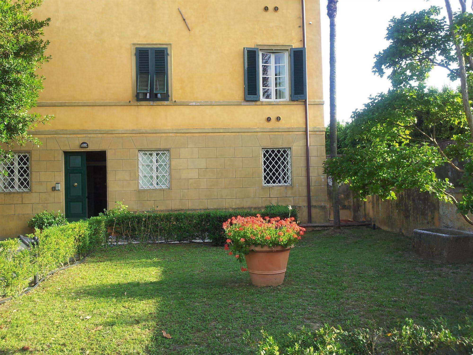 B&B Villa La Perla Lucca Exterior foto